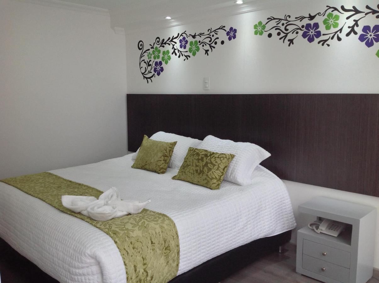 Hotel Burana Богота Экстерьер фото