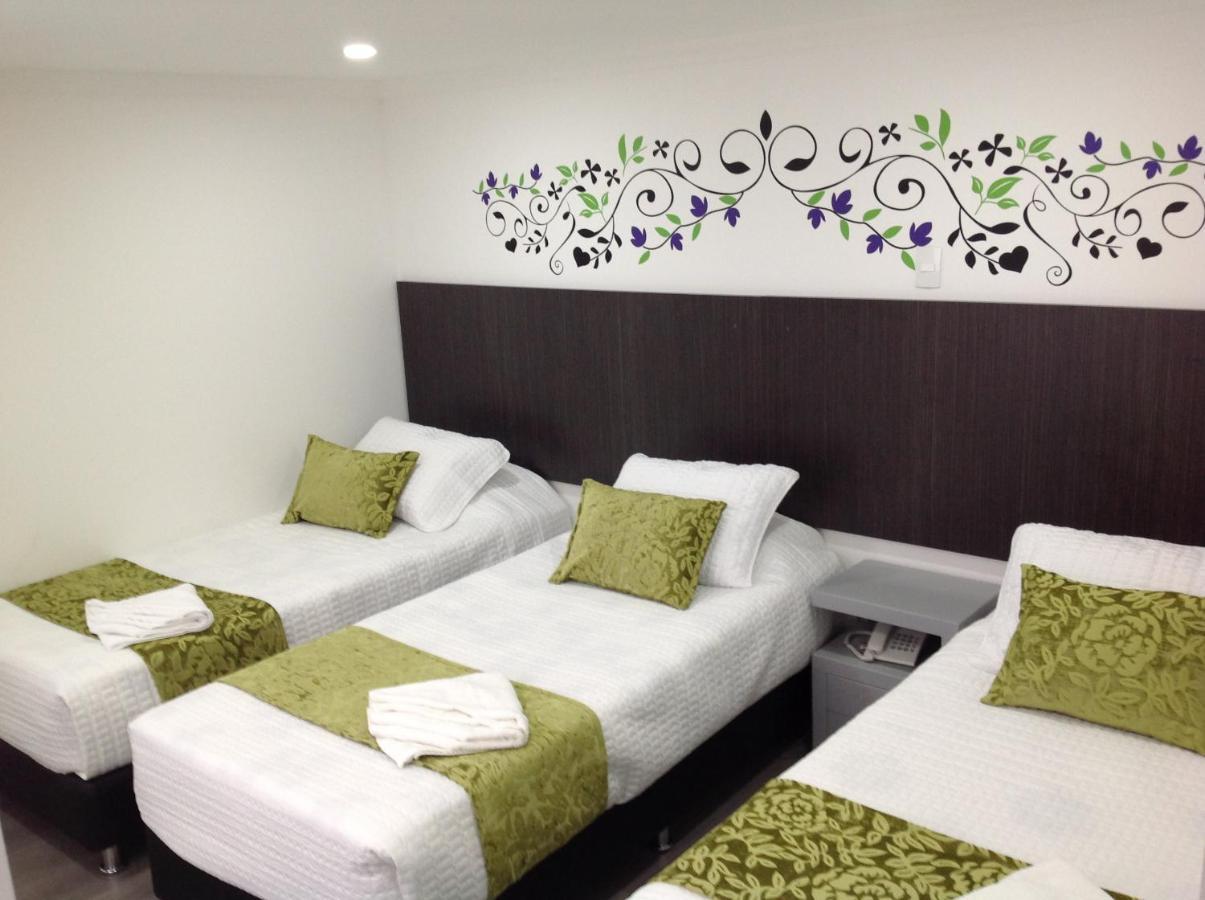 Hotel Burana Богота Экстерьер фото